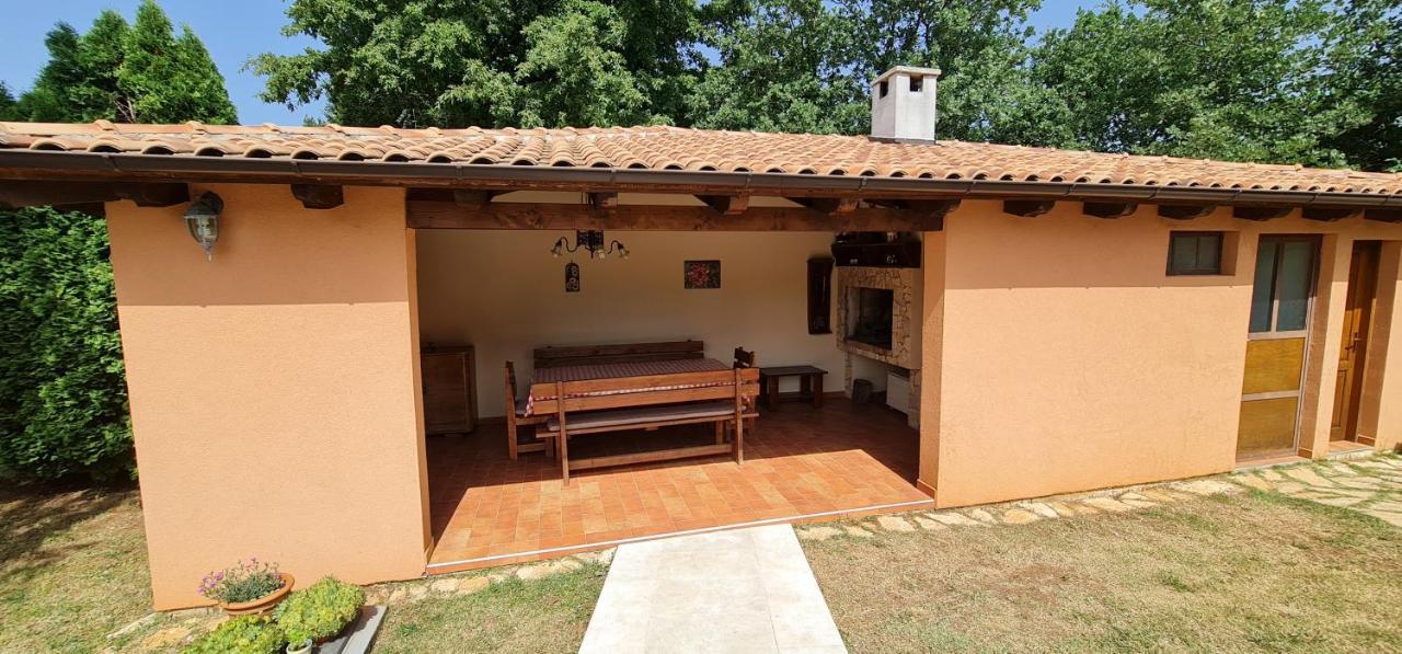 Sunny Garden Villa With Pool Loborika Esterno foto