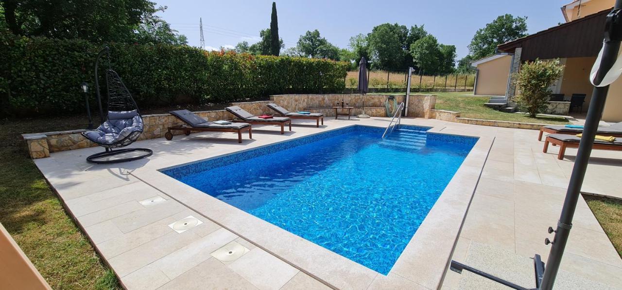 Sunny Garden Villa With Pool Loborika Esterno foto