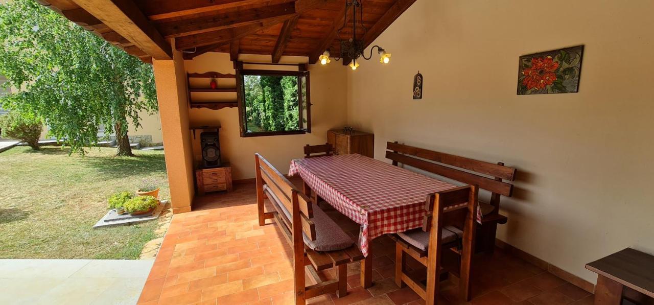 Sunny Garden Villa With Pool Loborika Esterno foto